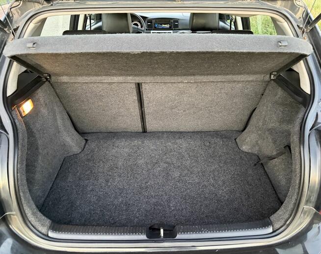 TOYOTA Corolla Exclusive - BDB Wyposażenie