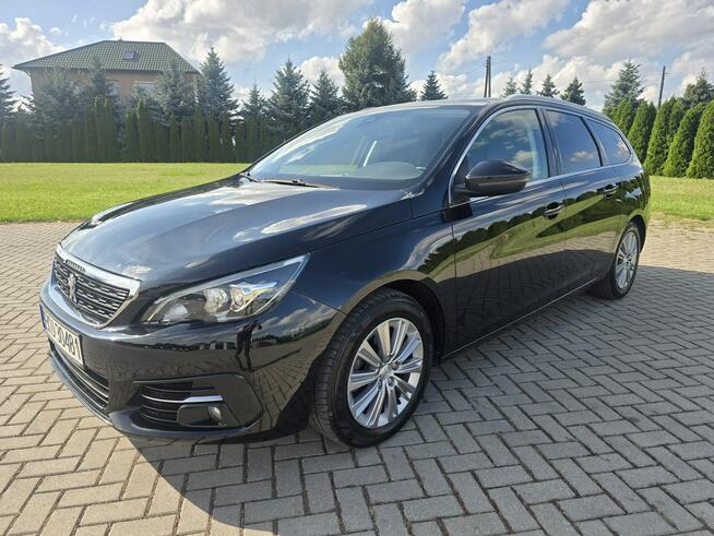 Peugeot 308 SW 1,2Benz. KameraCofania.Ledy.Navi.Parktronic.El.szyby.PanoramaDach