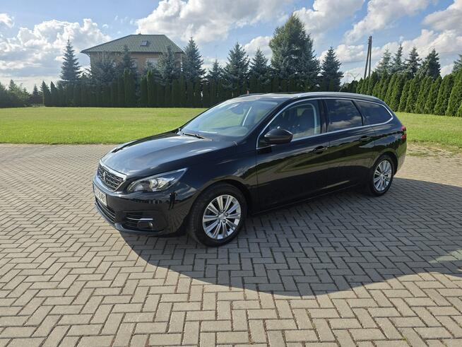Peugeot 308 SW 1,2Benz. KameraCofania.Ledy.Navi.Parktronic.El.szyby.PanoramaDach