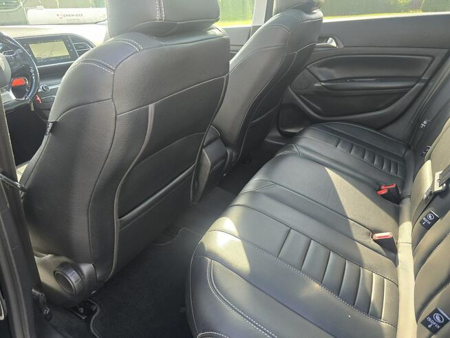 Peugeot 308 SW 1,2Benz. KameraCofania.Ledy.Navi.Parktronic.El.szyby.PanoramaDach