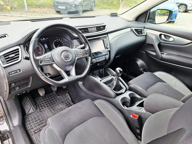 Nissan Qashqai 1.6 163 KM / MT / Szklany dach / Kamery 360 / Full LED / Salon PL