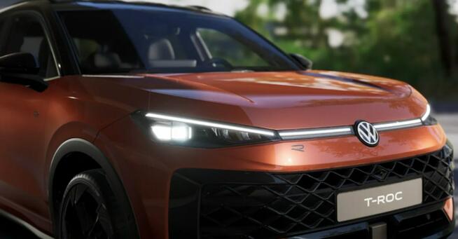 Volkswagen T-Roc R-Line 1.5 eTSI 150KM automat DSG Reflektory IQ. Light Led Matrix Tech