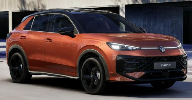 Volkswagen T-Roc R-Line 1.5 eTSI 150KM automat DSG Reflektory IQ. Light Led Matrix Tech