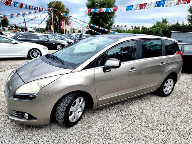 Peugeot 5008 Navi * Panorama / Head Up . 120 KM - 1.6 benz * GWARANCJA/.3SZT