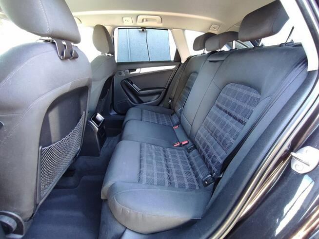 Audi A4 Ksenon, LED, Automat, Nawigacja, tempomat, wielofunkcja, alu, zarejest