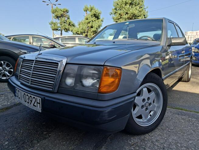 Mercedes E 200 Elektryczne szyby, Elektryczne lusterka, Skrzynia manualna