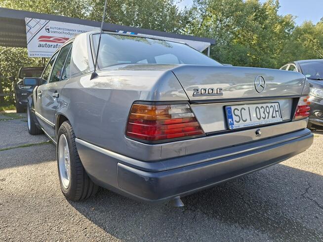 Mercedes E 200 Elektryczne szyby, Elektryczne lusterka, Skrzynia manualna