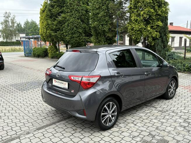 Toyota Yaris Rezerwacja