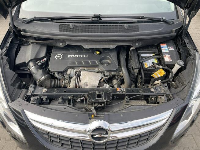 Opel Zafira Salon PL Tourer Automat Kamera Podgrzewanie Tempomat 7 Os.