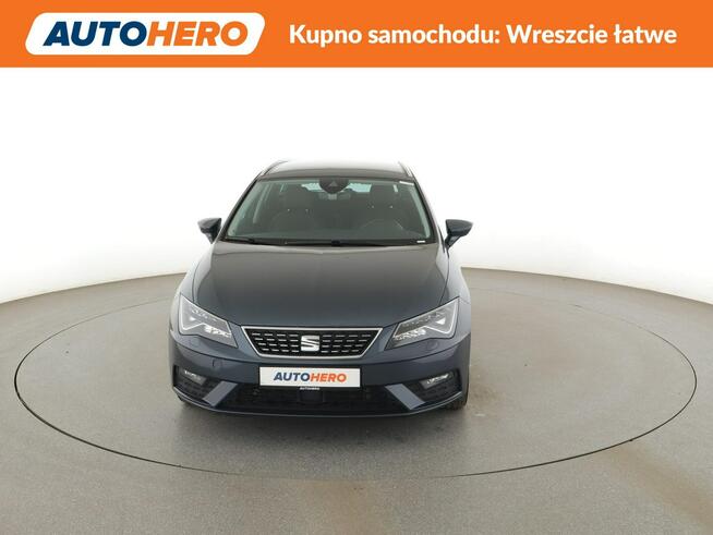 Seat Leon FV23% DSG full LED navi klima auto grzane fotele kamera i czujniki par
