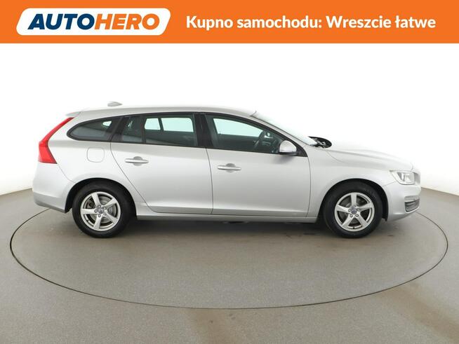 Volvo V60 2.0D 6MT Klimatyzacja Nawigacja Tempomat Elektryka ParkAssist LED