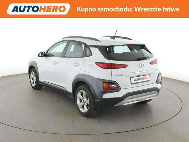 Hyundai Kona led navi kamera klima manual pelen serwis