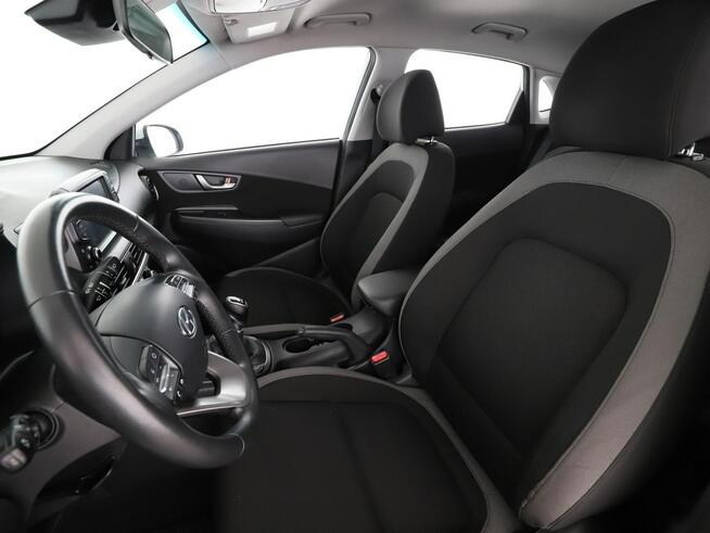 Hyundai Kona led navi kamera klima manual pelen serwis