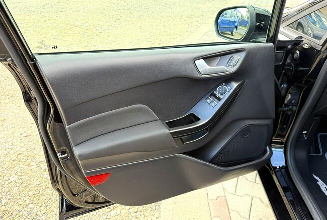 Ford Fiesta 1,1i 85ps*Bezwypadkowy*Klima*2xPDC*Kamera*CarPlay*Navi*Serwis*IDEALNY!
