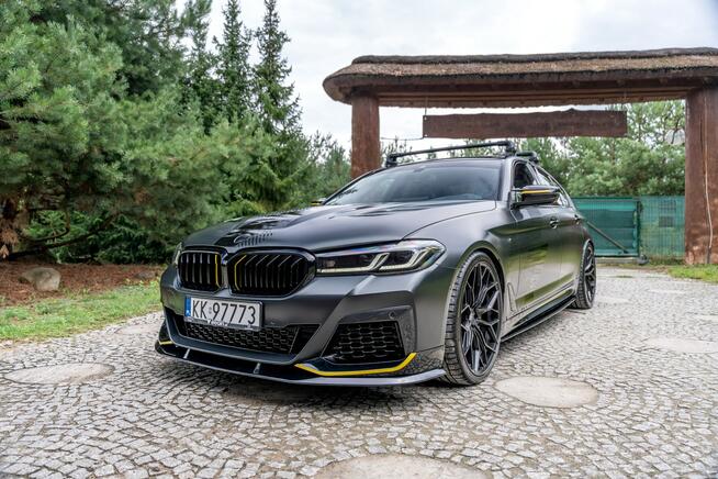 BMW 530 G30 / Custom 1 of 1 / CS Style / Carbon / Performance / WheelForce FV