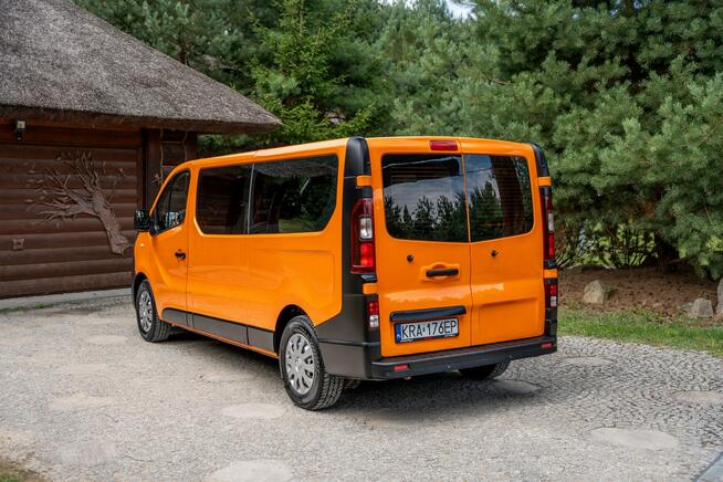 Renault Trafic 1.6 dCi 145KM / 9-osobowy / Bluetooth / Zadbany / Salon PL / FV