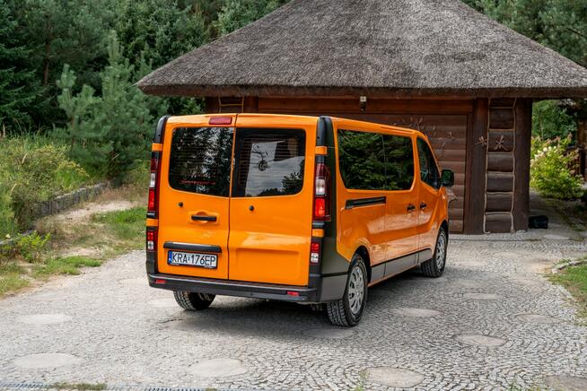 Renault Trafic 1.6 dCi 145KM / 9-osobowy / Bluetooth / Zadbany / Salon PL / FV