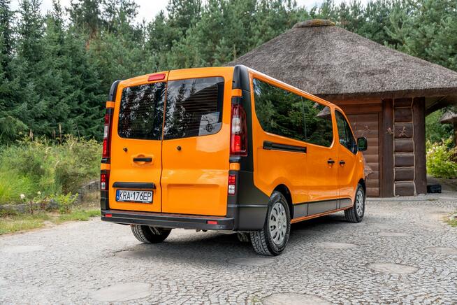 Renault Trafic 1.6 dCi 145KM / 9-osobowy / Bluetooth / Zadbany / Salon PL / FV