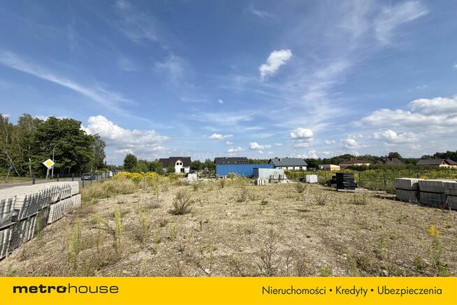 Na sprzedaż działka budowlana 1100m2 w Różycach