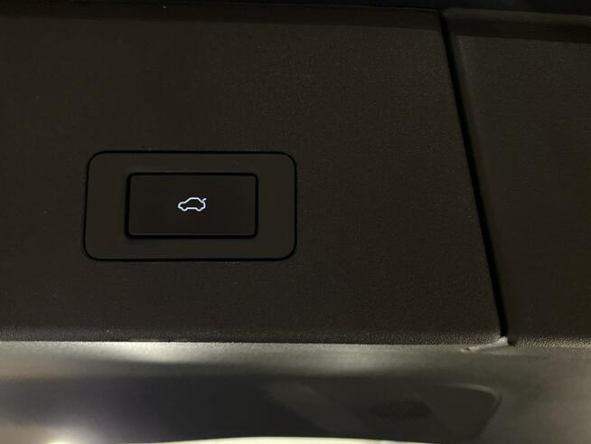 OMODA 9 VAT 23% 1.5T-GDI PHEV 537KM 3DHT AWD 2025 r., salon PL, gwarancja