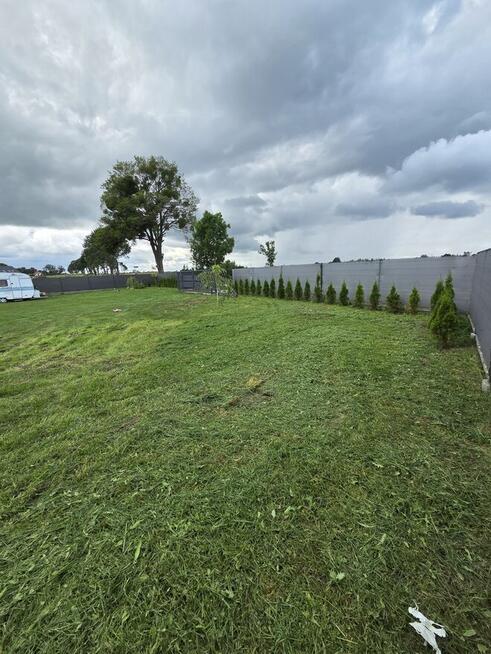 Działka budowlana 1500m2 ogrodzona