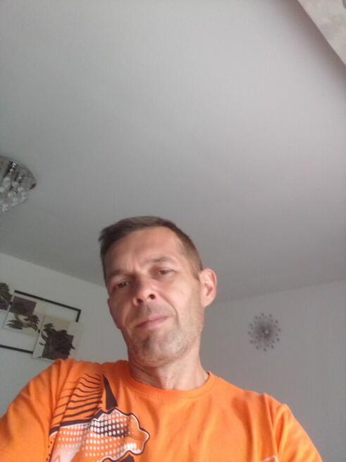 Jeśli pani szuka młodszego do towarzystwa.....