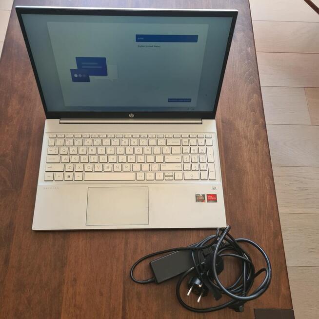 Laptop HP Pavilion 15 w bardzo dobrym stanie.