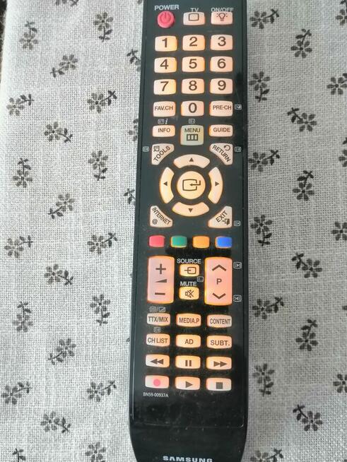 SAMSUNG PILOTY TV