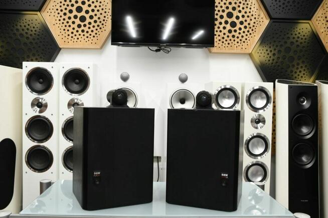 B&W Matrix 805 – monitory Kevlar, Made in England