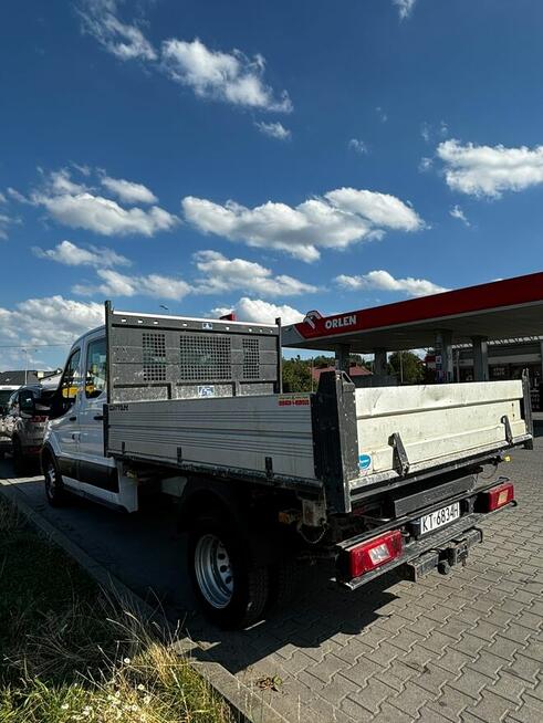 Sprzedam samochód Ford Transit z wywrotką 2.0 diesel z 2019