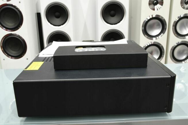 NAD C 379 – wzmacniacz HybridDigital, DAC, HDMI eARC