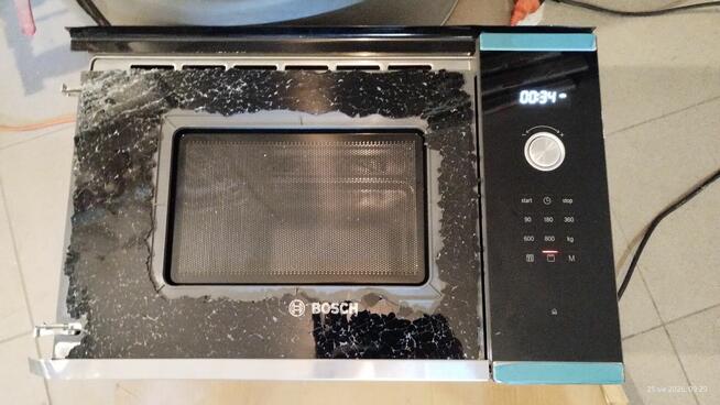 Bosch BEL524MS0 Mikrofala do zabudowy 20L 800W Grill Dotyk S