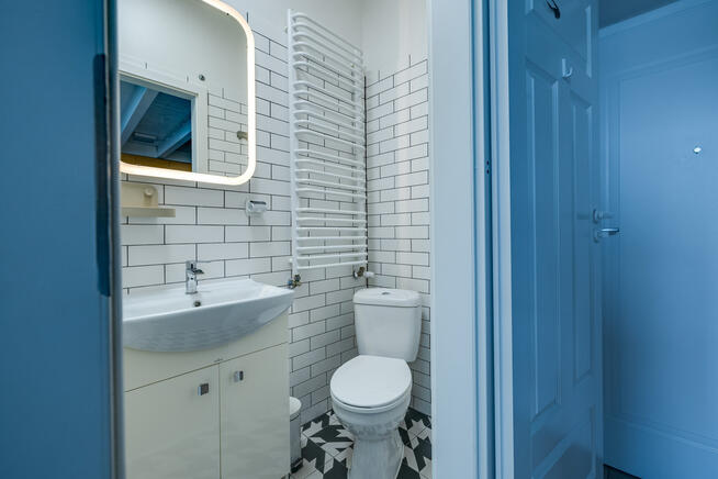 Śródmieście | 30 m² | antresola | parking | zaraz