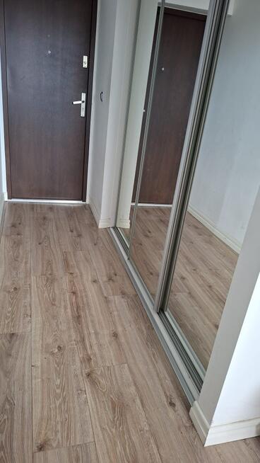 Wynajmę 2 pokojowe,2 balkony,Parking,po Remoncie