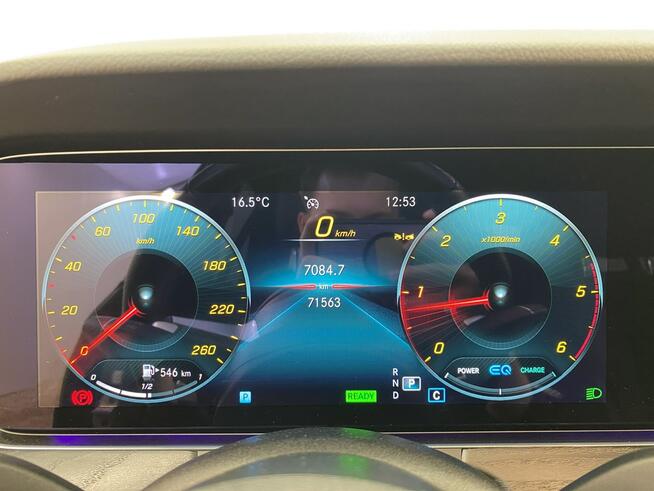 Mercedes-Benz E 220 d 4-Matic