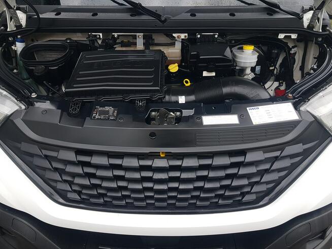 Iveco Daily KONTENER NISKOPODŁOGOWY 4,44x2,23x2,42 SKLEP BAR FOODTRUCK KAMPER AC