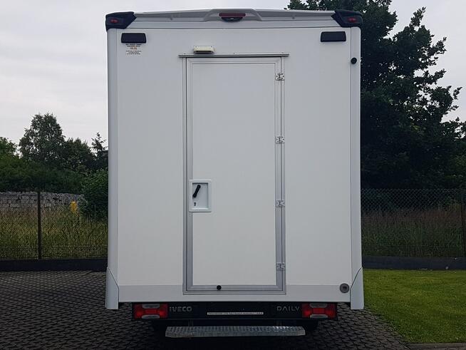 Iveco Daily KONTENER NISKOPODŁOGOWY 4,44x2,23x2,42 SKLEP BAR FOODTRUCK KAMPER AC