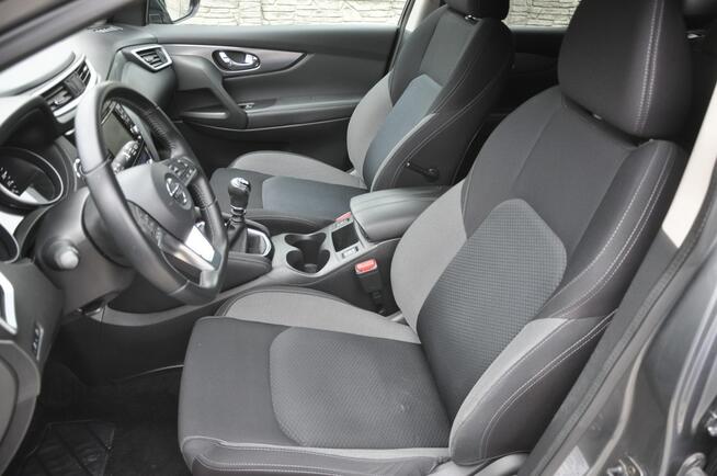 Nissan Qashqai 1.3T 140KM LED Kamera 360 Navi Grzane fotele i szyba przednia