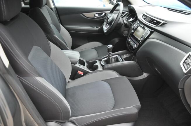 Nissan Qashqai 1.3T 140KM LED Kamera 360 Navi Grzane fotele i szyba przednia