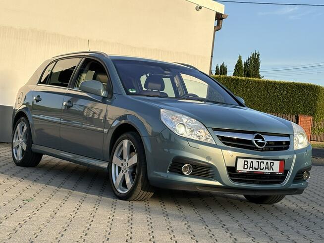 Opel Signum Skrętny Xenon, Czujniki parkowania, Lodówka, Pamięci foteli, COSMO