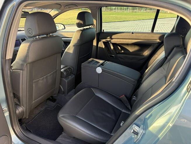 Opel Signum Skrętny Xenon, Czujniki parkowania, Lodówka, Pamięci foteli, COSMO