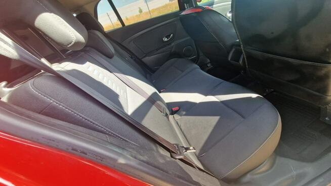 Renault Megane | 1.5 dCi | 2011 | Klimatyzacja | Kombi | 252 tys. km