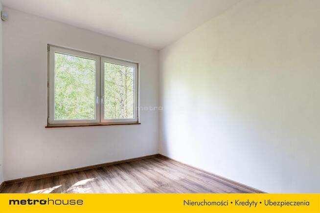 Przytulny dom w pięknej okolicy nad jeziorem.