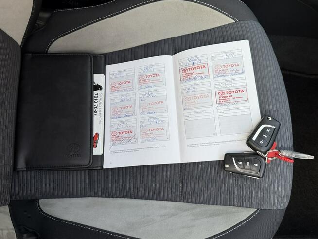 Toyota Avensis NAVI*Kamera*Cofania*Grzane*Fotele*Serwis*ASO*Tempomat*Zarejestrowana