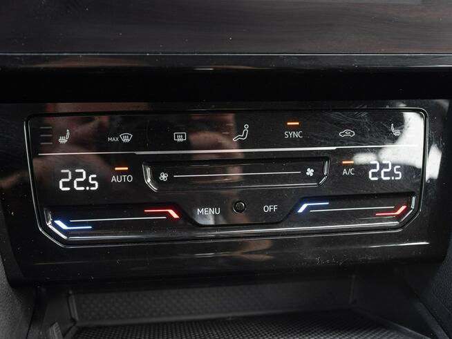 Volkswagen Passat WD4254T#1.5 TSI Elegance DSG Podgrz.f NAVI LED Salon PL VAT 23%