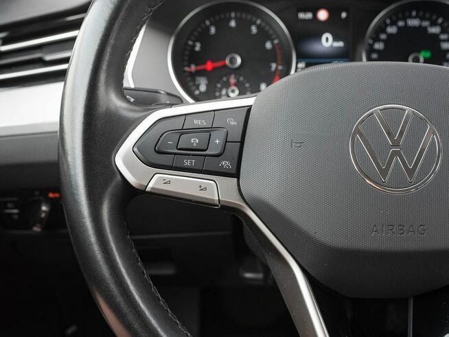 Volkswagen Passat WJ1022M#1.5 TSI EVO Business DSG Aktywny temp Podgrz.f Salon PL VAT23%