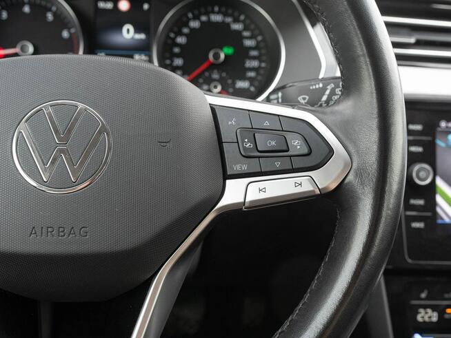 Volkswagen Passat WJ1022M#1.5 TSI EVO Business DSG Aktywny temp Podgrz.f Salon PL VAT23%