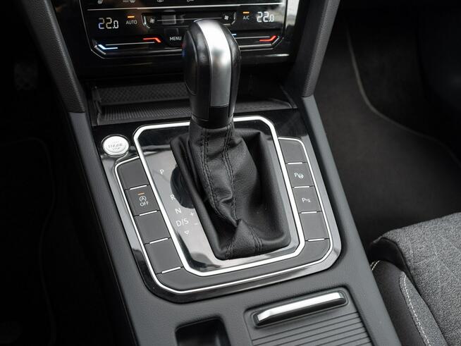 Volkswagen Passat WJ1022M#1.5 TSI EVO Business DSG Aktywny temp Podgrz.f Salon PL VAT23%