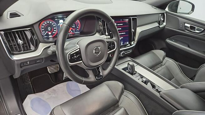Volvo V60 B4 D Plus Dark aut ! Z Polskiego Salonu ! Faktura VAT !