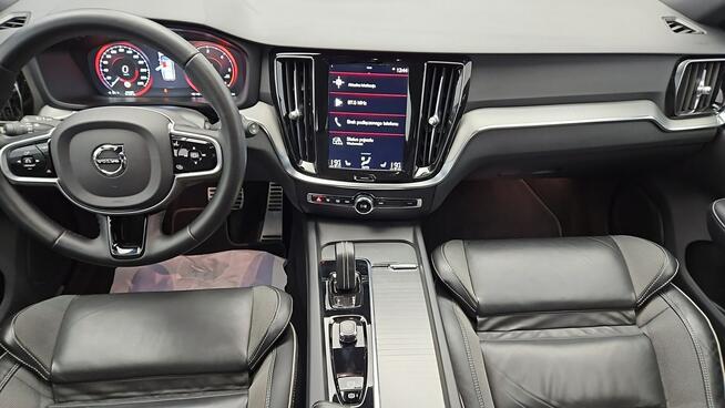 Volvo V60 B4 D Plus Dark aut ! Z Polskiego Salonu ! Faktura VAT !